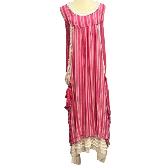 Vintage Turkish pink and white ruffle nightgown with side ties, size L-XL - Picture 1 of 10